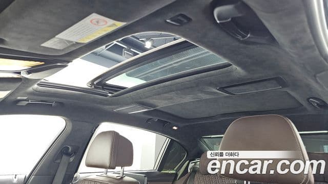 BMW 7시리즈 (G11) M760Li xDrive, 2017 19