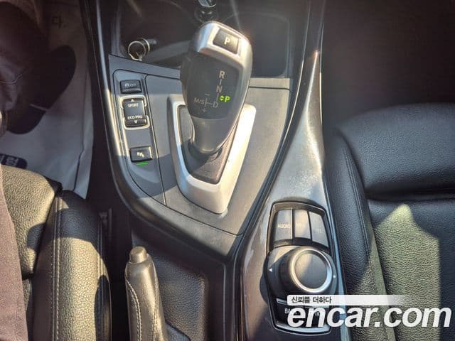 BMW 1시리즈 (F20) 118d Sport 5도어, 2015 16