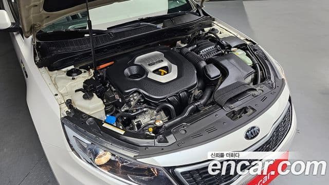 Kia K5 гибрид Prestige, 2013 6