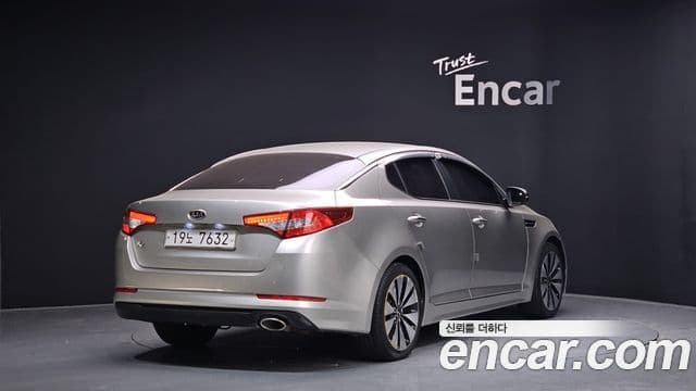 Kia K5 Prestige, 2011 2