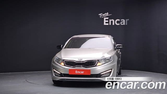 Kia K5 Prestige, 2011 3