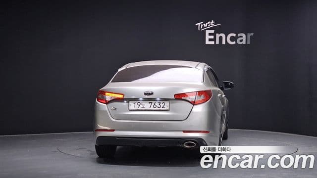 Kia K5 Prestige, 2011 4