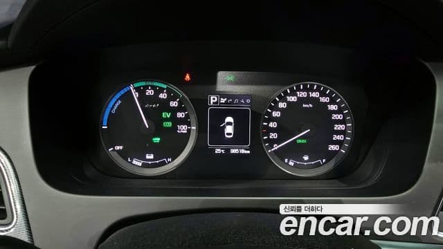 Hyundai LF Sonata гибрид Modern, 2016 8