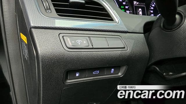 Hyundai LF Sonata гибрид Modern, 2016 17