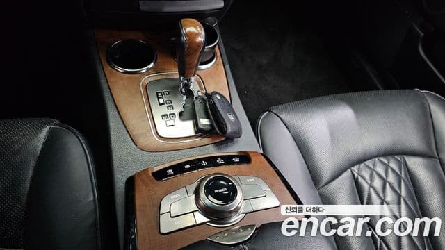 KG모빌리티(SsangYong) 뉴체어맨 W VIP, 2017 9