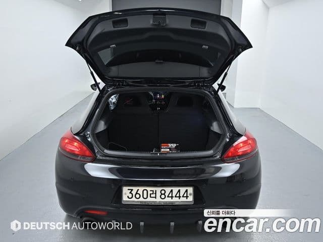 Volkswagen 시로코 2.0 TSI R, 2014 20