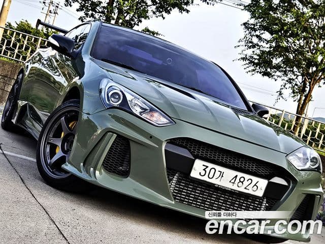 Hyundai The / новый New Genesis купе 200 турбо S, 2012 1