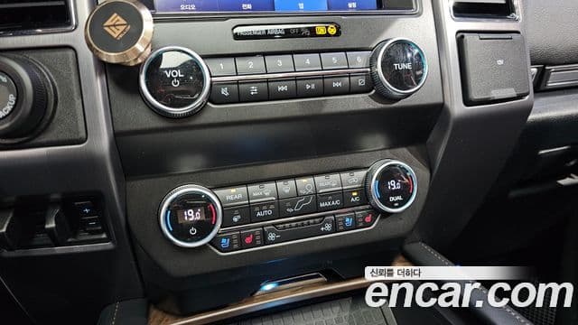 Ford 익스페디션 7인승, 2021 16