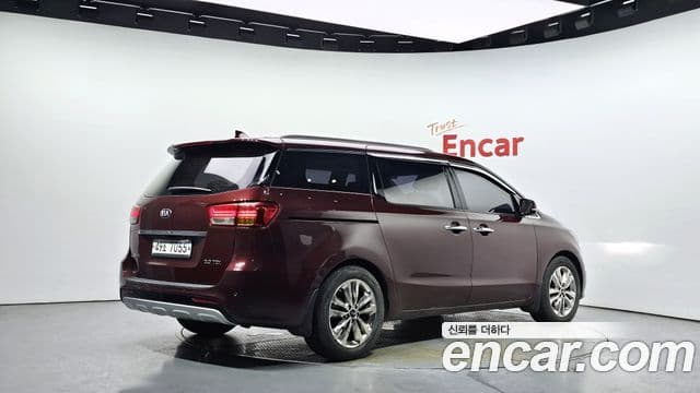 Kia All New Carnival Prestige, 2015 2