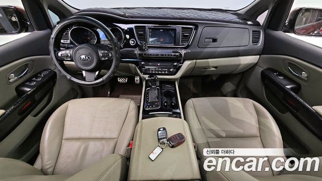 Kia All New Carnival Prestige, 2015 7