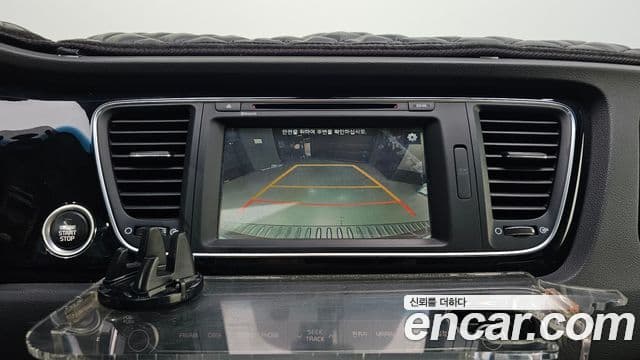 Kia All New Carnival Prestige, 2015 16