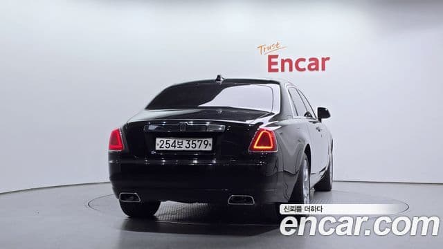 Rolls-Royce 고스트 6.6 EWB V12, 2020 4
