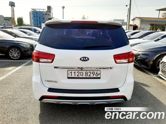 Kia All New Carnival Noblesse, 2016 все фото