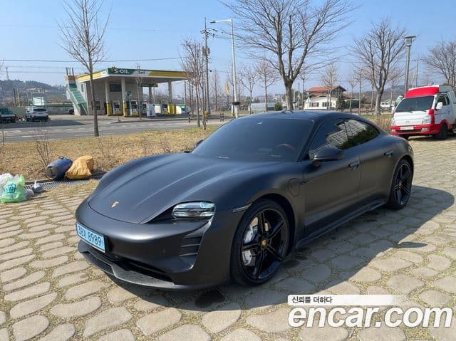 Porsche 타이칸 GTS, 2024 3