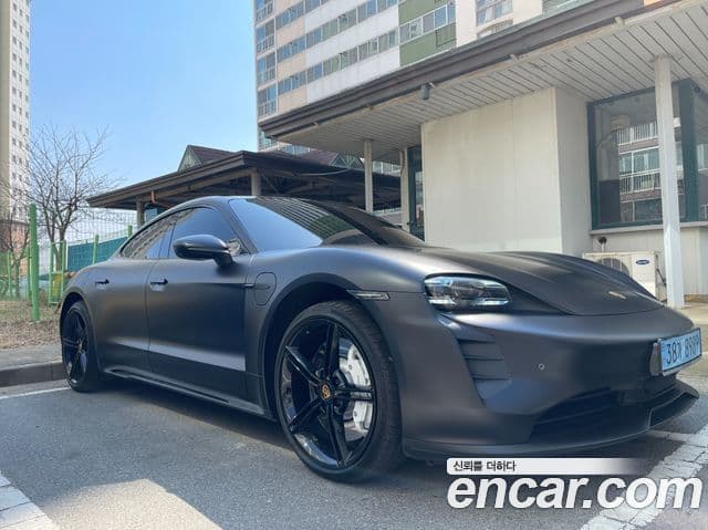 Porsche 타이칸 GTS, 2024 6