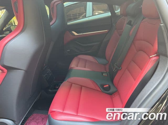 Porsche 타이칸 GTS, 2024 17