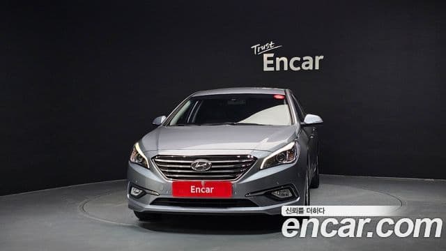 Hyundai LF Sonata LPI Smart(для людей с инвалидностью), 2016 3