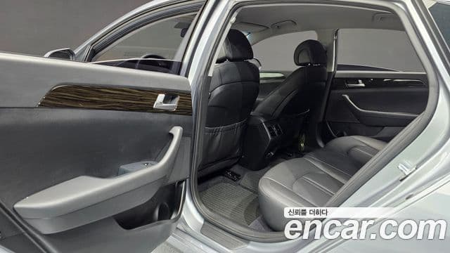 Hyundai LF Sonata LPI Smart(для людей с инвалидностью), 2016 18