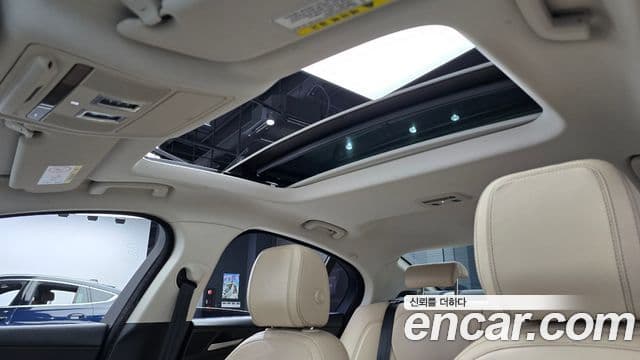 Jaguar XE Prestige, 2017 19