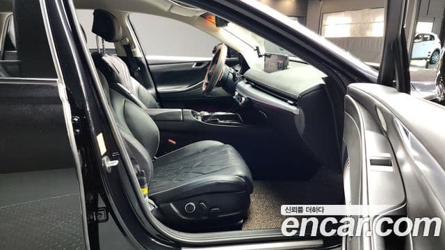 Genesis G80 (RG3) бензин 3.5 турбо AWD, 2021 10