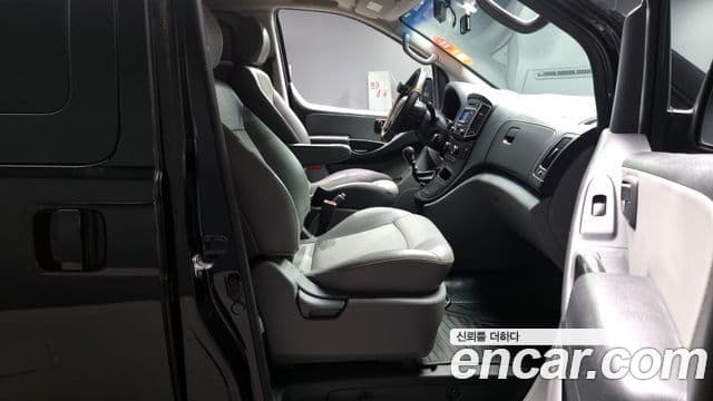 Hyundai Grand Starex Smart, 2017 11
