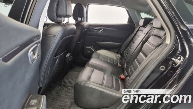 Renault Korea(Samsung) SM6 2.0 LPe LE (для людей с инвалидностью), 2016 13