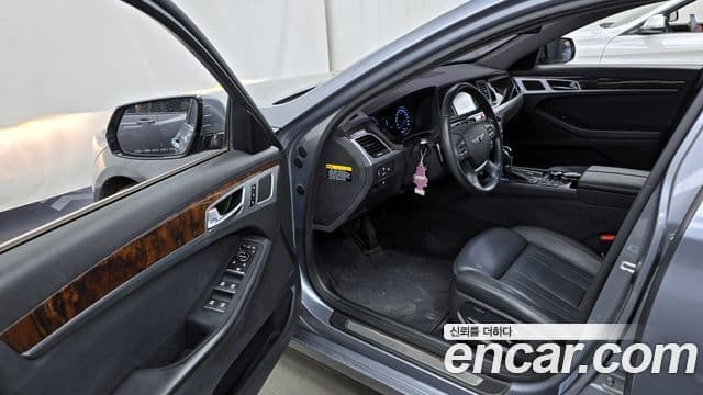 Hyundai Genesis DH Premium, 2014 10