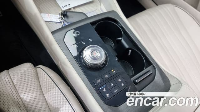 Kia The / новый New K8 гибрид Signature, 2025 9