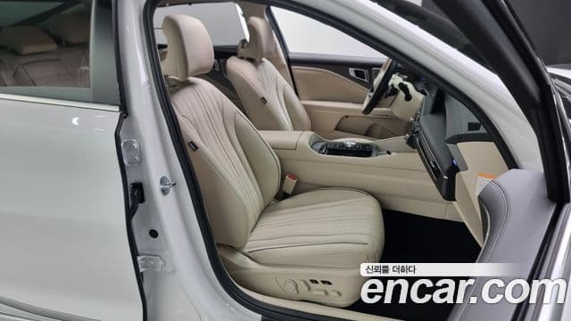 Kia The / новый New K8 гибрид Signature, 2025 12