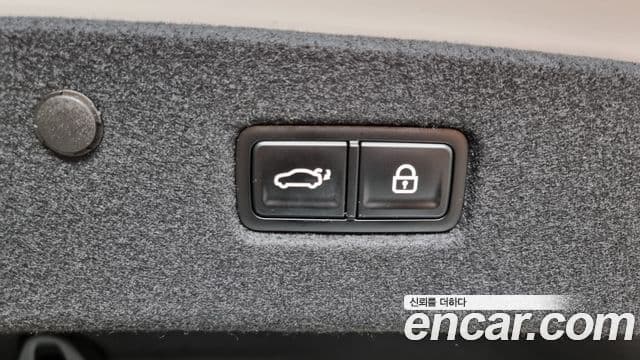 Kia The / новый New K8 гибрид Signature, 2025 19