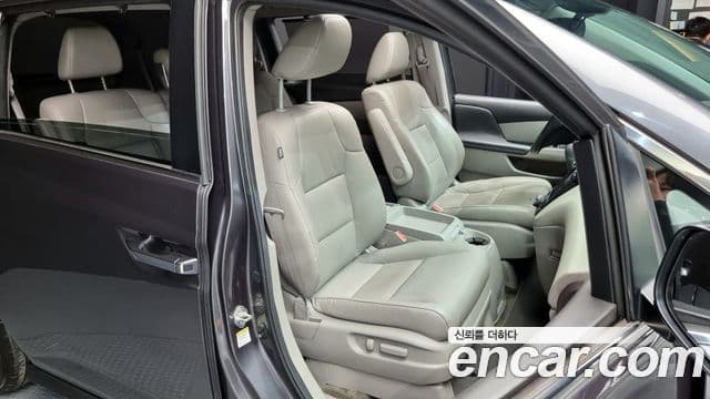 Honda Odyssey 4세대, 2015 12