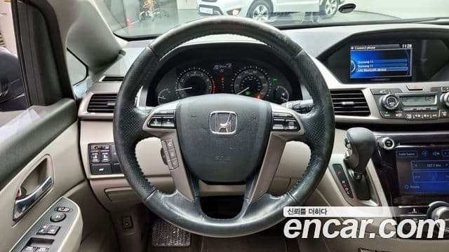 Honda Odyssey 4세대, 2015 13