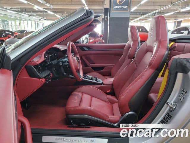 Porsche 911 (992) Carrera S кабриолет, 2021 10
