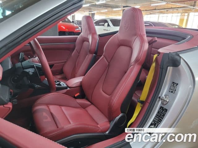 Porsche 911 (992) Carrera S кабриолет, 2021 11