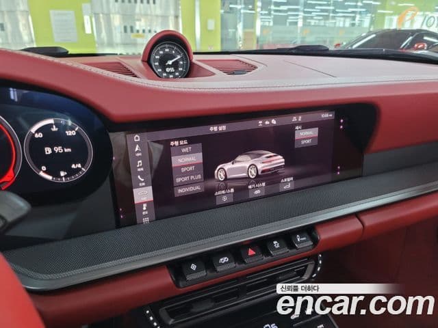 Porsche 911 (992) Carrera S кабриолет, 2021 14