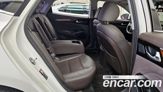 Kia All New K7 2.4 GDI Limited, 2017 12