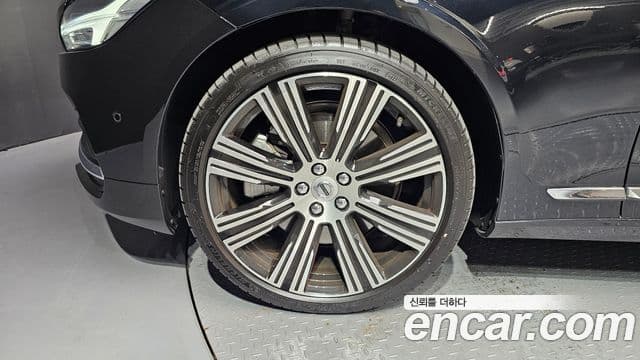 Volvo S90 B6 AWD Ultimate Bright, 2023 все фото