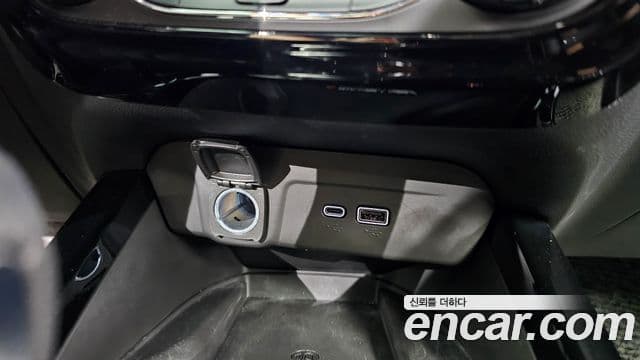 Chevrolet(GM대우) Trax кроссовер 1.2 RS, 2024 18