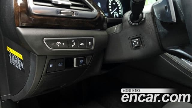 Genesis G90 Premium Luxury, 2019 17