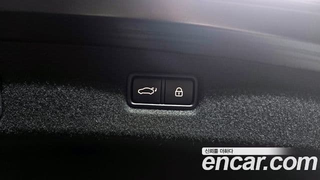 Genesis G90 Premium Luxury, 2019 20