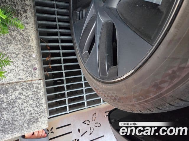 Tesla модель Y, 2024 6