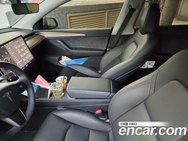 Tesla модель Y, 2024 9