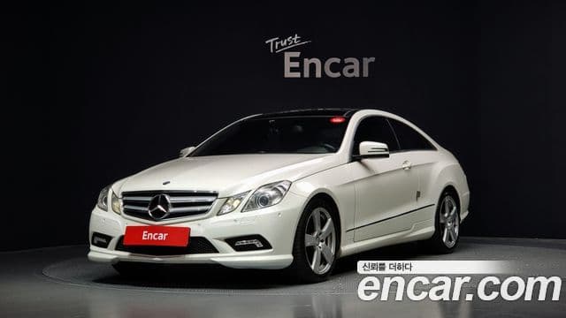 Mercedes-Benz E-класс W212 E350 купе, 2011 1