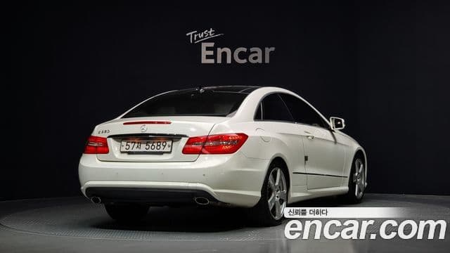 Mercedes-Benz E-класс W212 E350 купе, 2011 2