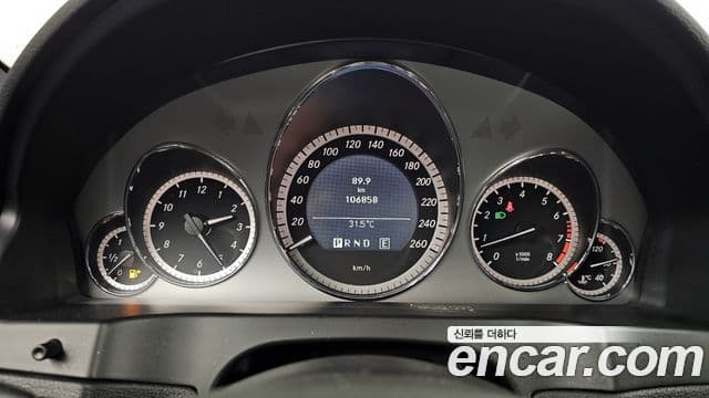 Mercedes-Benz E-класс W212 E350 купе, 2011 8