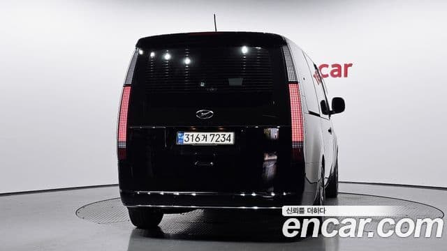 Hyundai Staria Inspiration, 2022 4