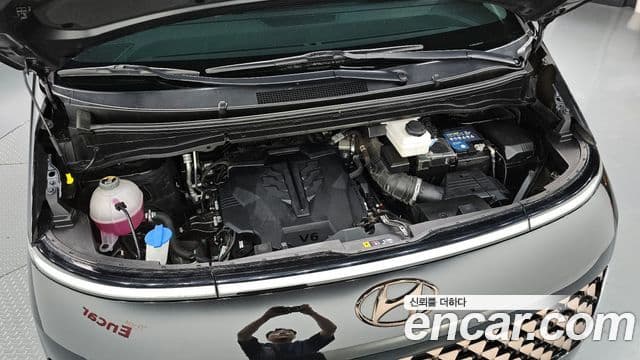 Hyundai Staria Inspiration, 2022 6