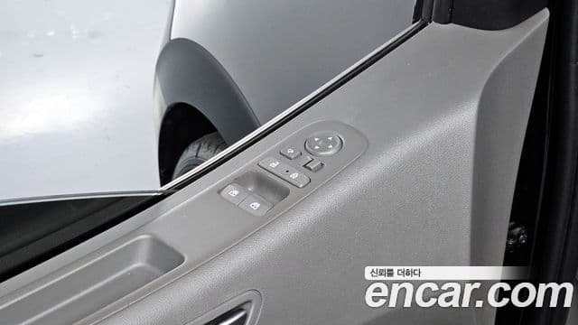 Hyundai Staria Inspiration, 2022 17