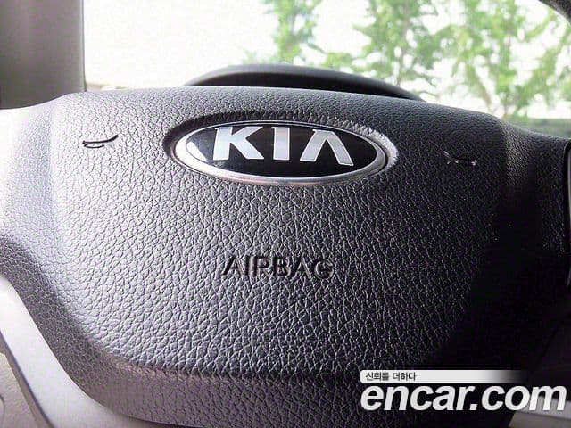 Kia Ray фургон /, 2017 15