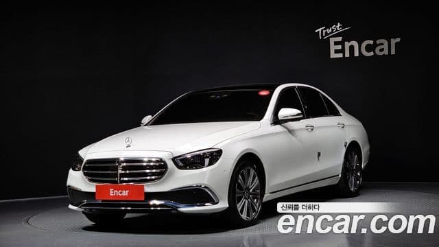 Mercedes-Benz E-класс W213 Exclusive, 2022 1